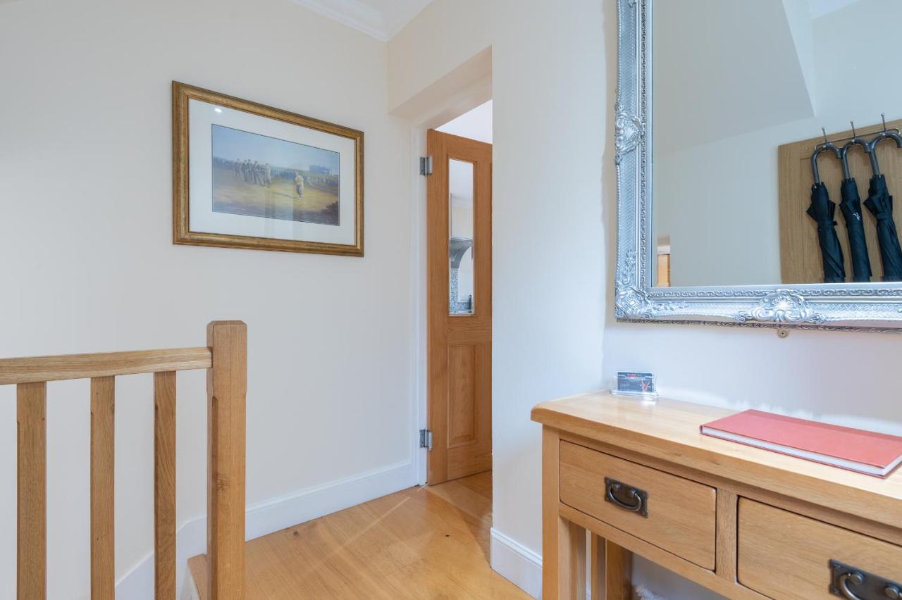 138 North Street - Luxury 2 Bed 2 Bath With Secret Garden, Summerhouse, Putting Green Сент-Андрус Экстерьер фото